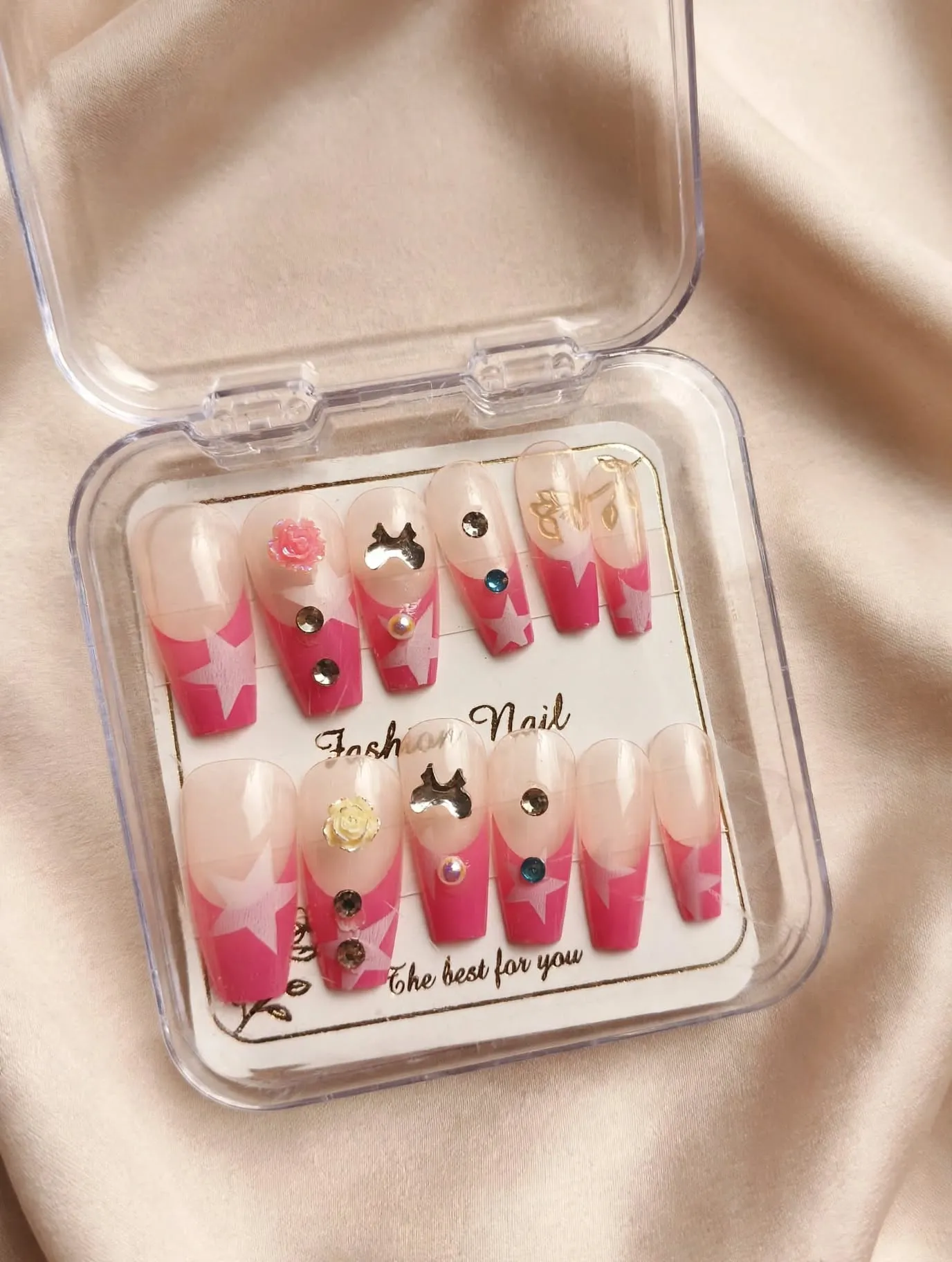Ombré Star Petals Press-On Nails