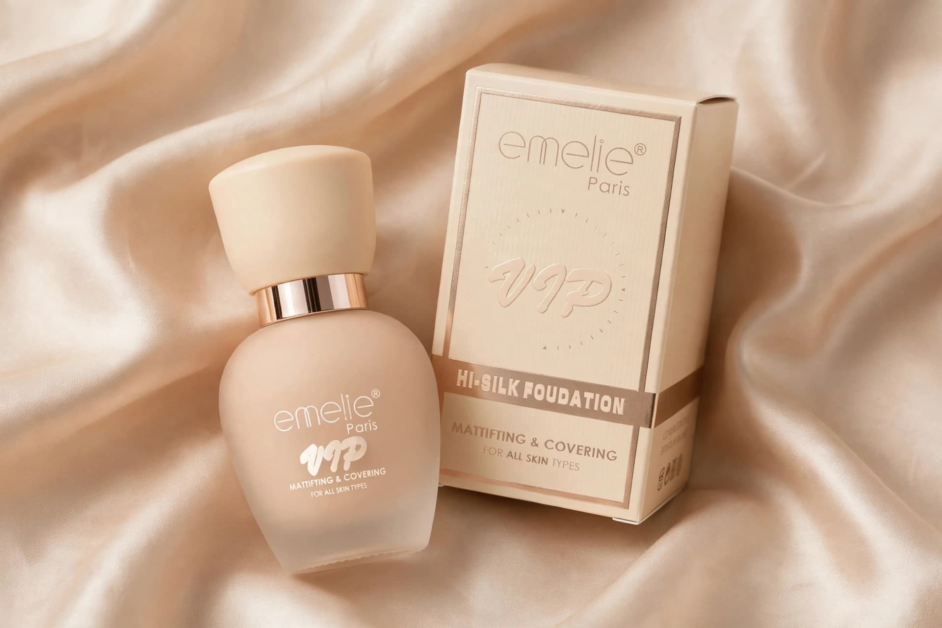 emelie Paris VIP Hi-Silk Foundation