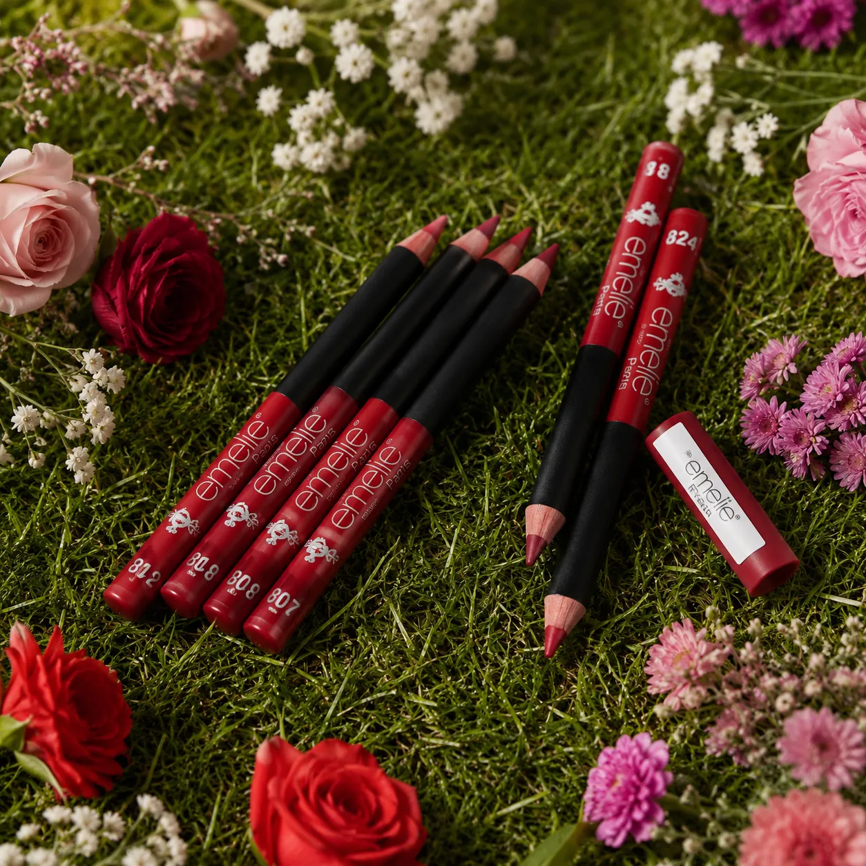 Emelie Paris Matte Lip Crayon Pencil Set thumbnail 1