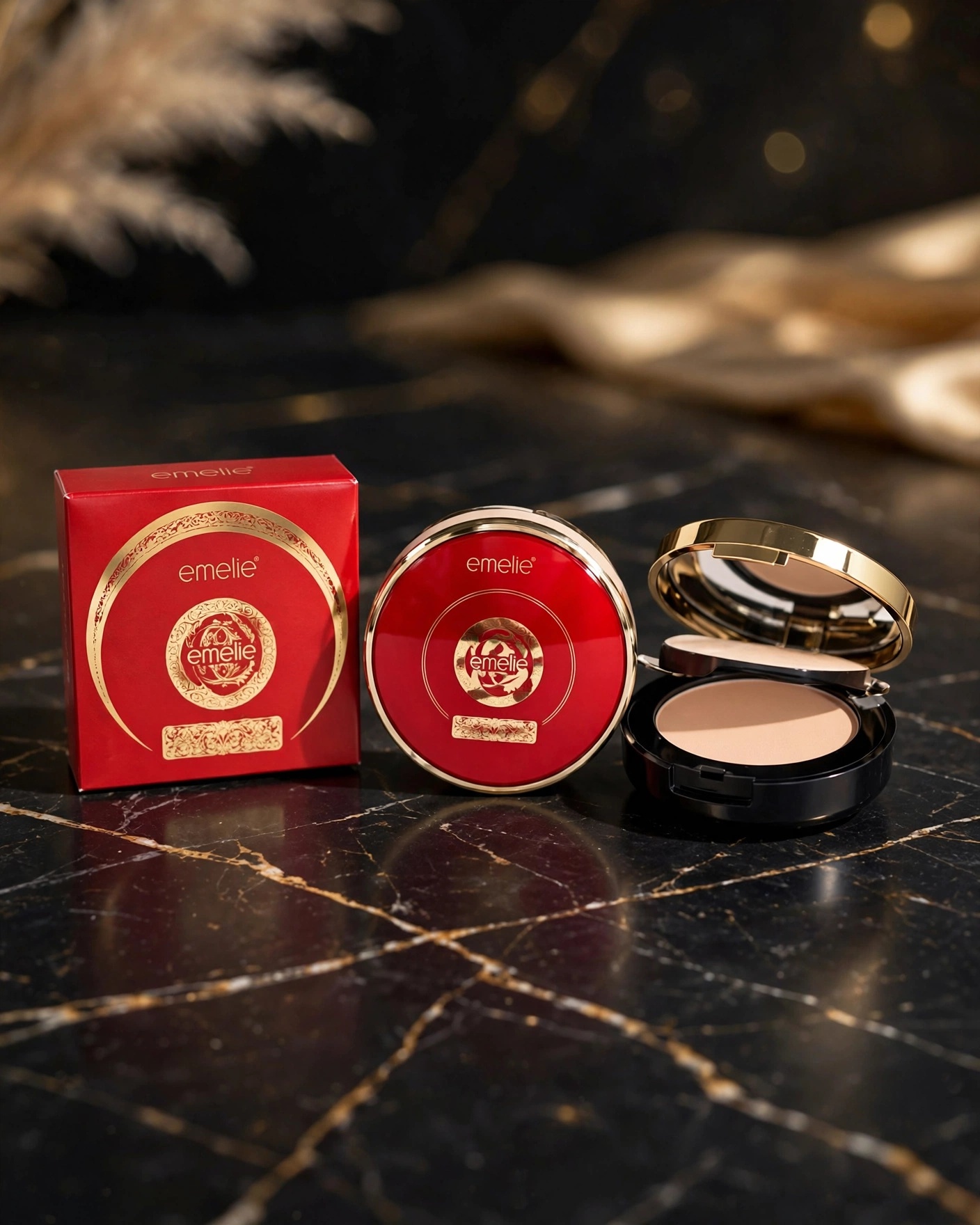 emelie Paris 3 in 1 Perfect Touch Matte Effect Compact Powder thumbnail 2