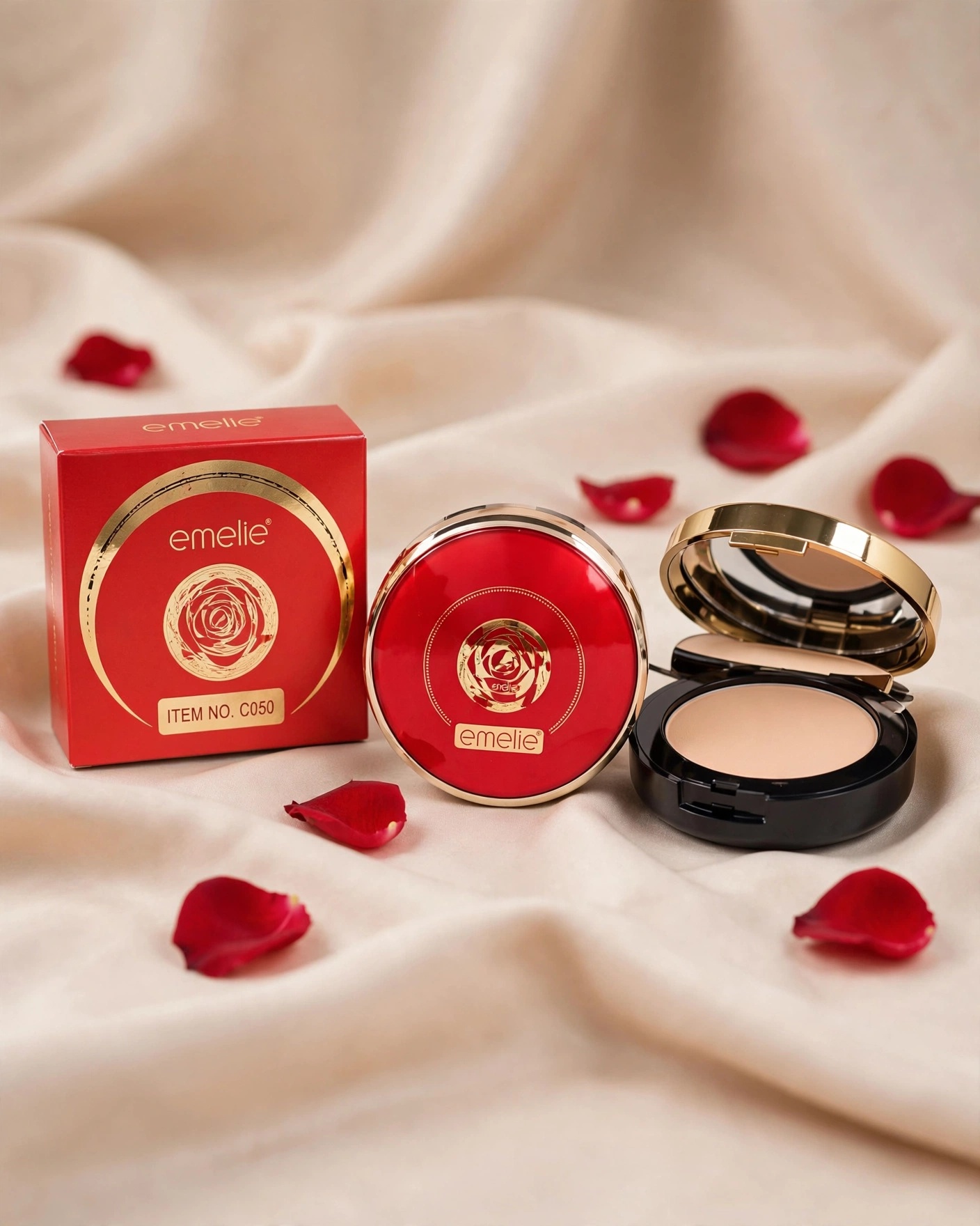 emelie Paris 3 in 1 Perfect Touch Matte Effect Compact Powder thumbnail 3