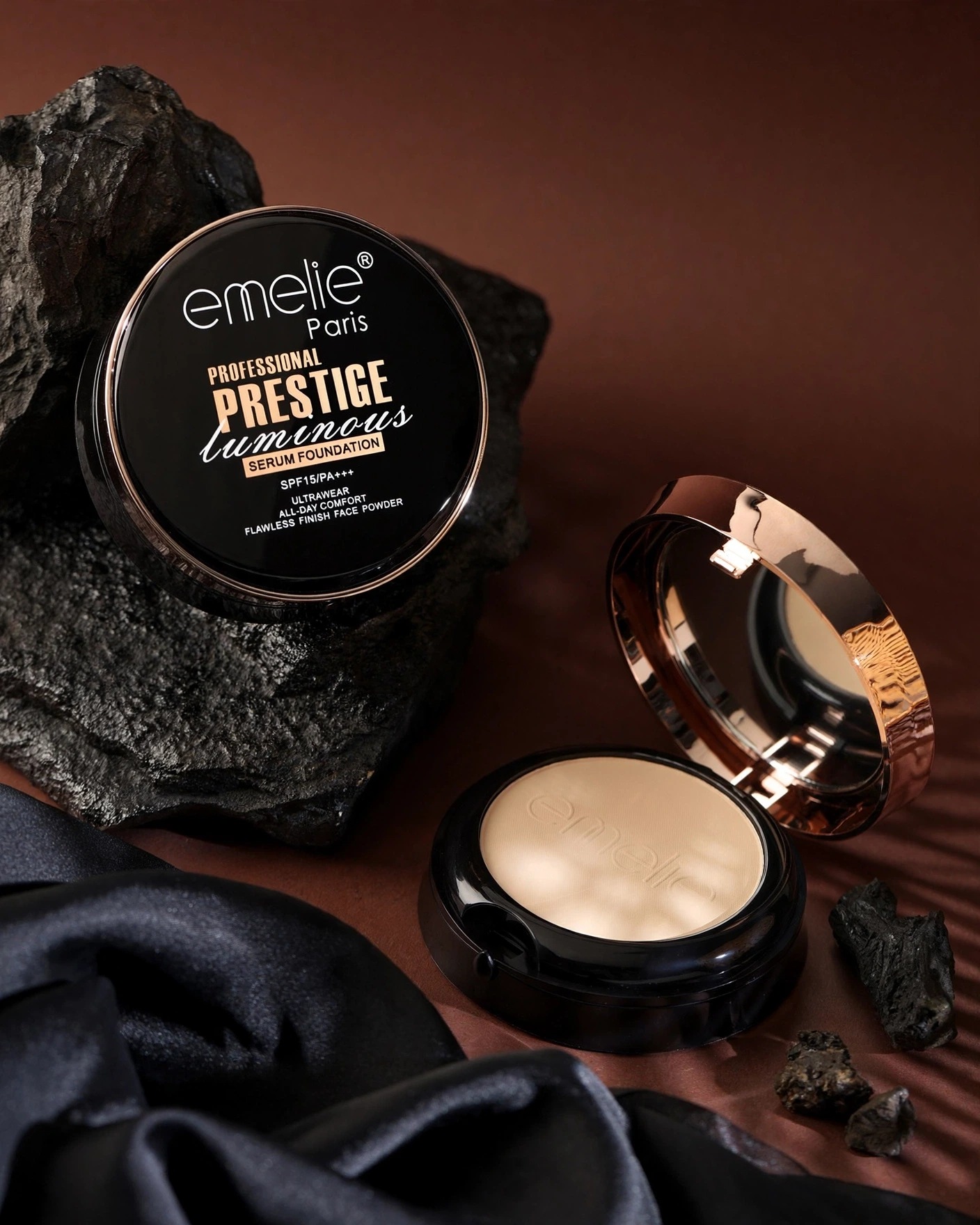 emelie Paris Professional Prestige Luminous Serum Foundation powder